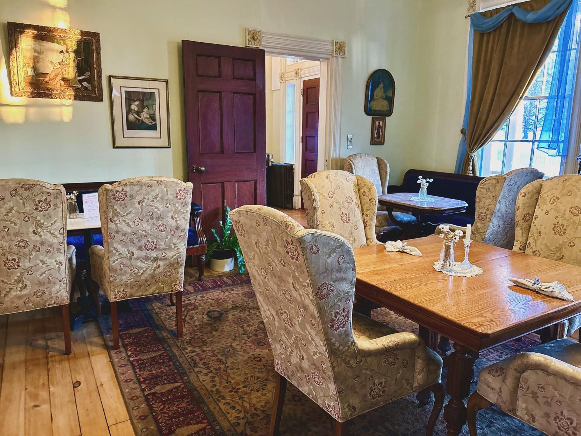 The Borland House Inn Montgomery Ngoại thất bức ảnh